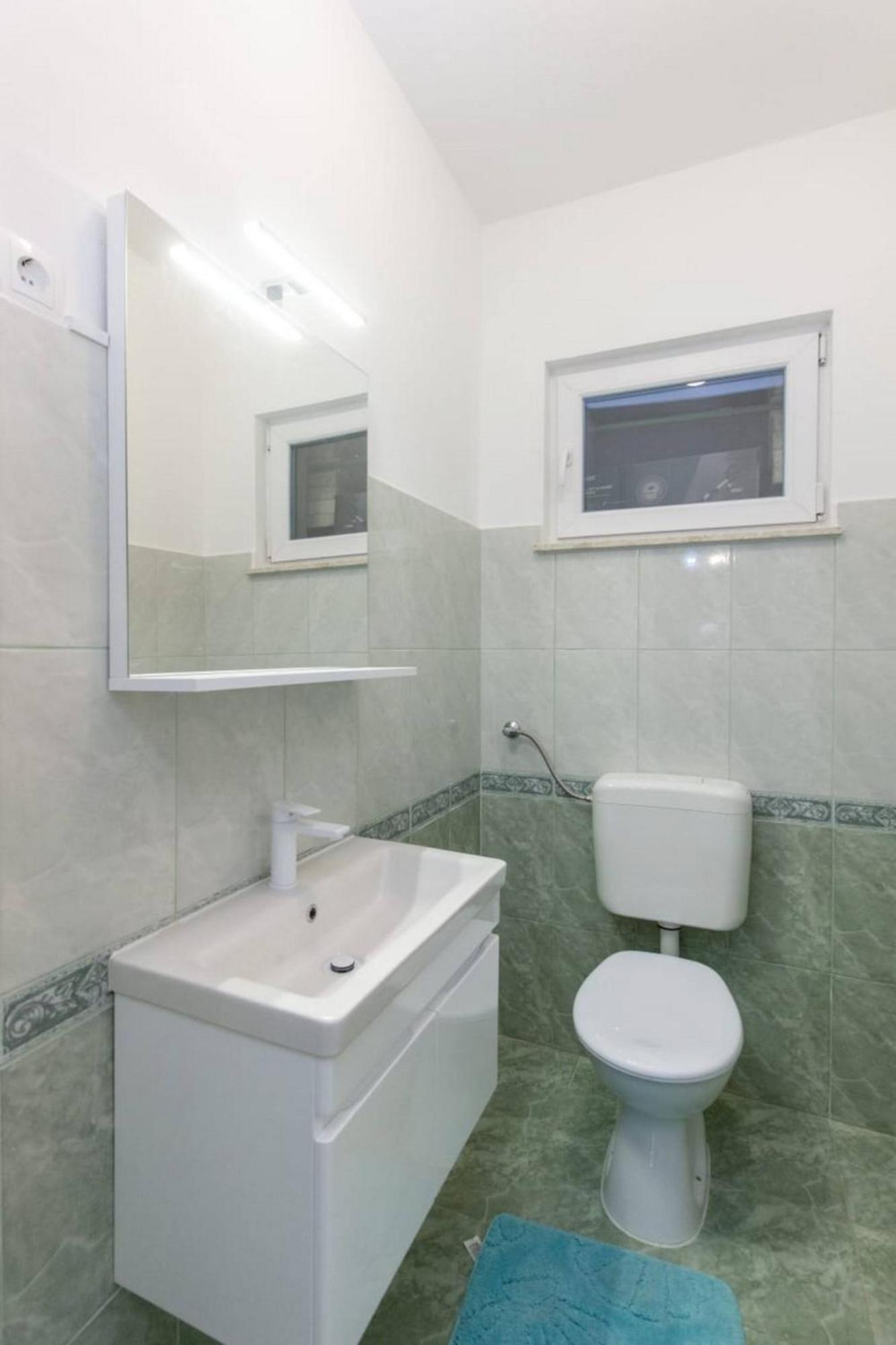 Apartments Alaga Tribalj Εξωτερικό φωτογραφία