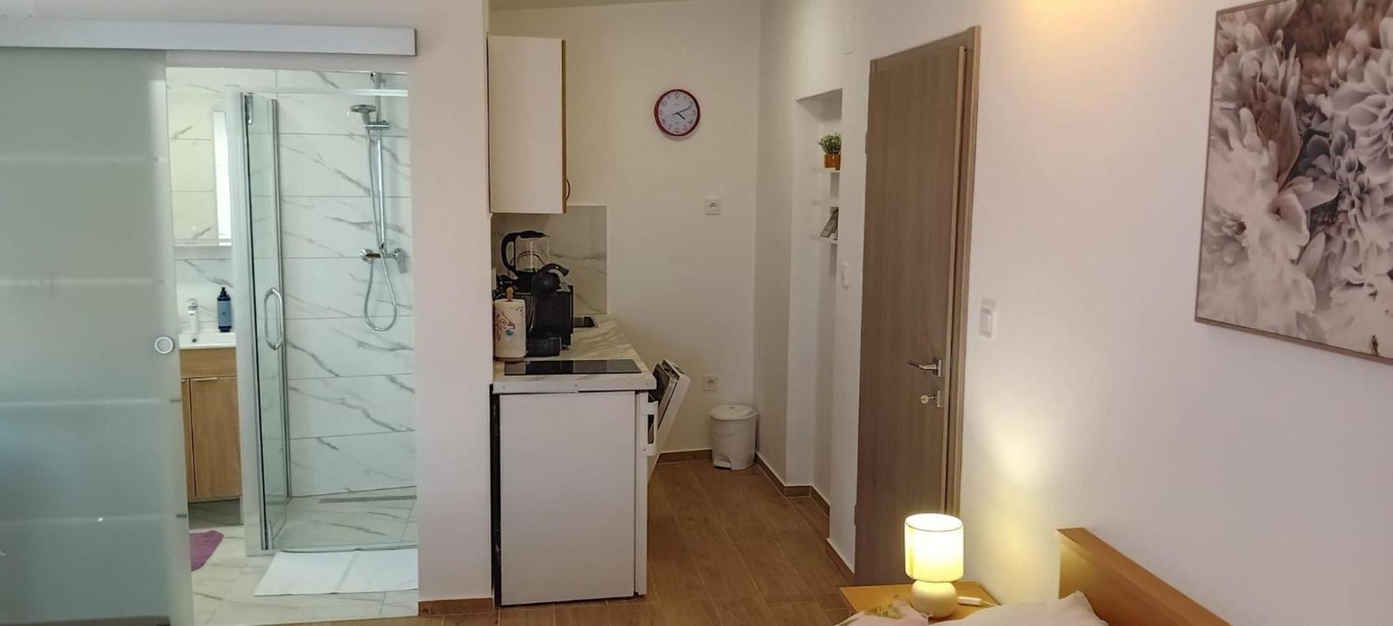 Apartments Alaga Tribalj Εξωτερικό φωτογραφία